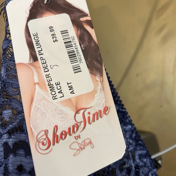 Shirley of Hollywood Sexy Lace Romper size S - Picture 2 of 2